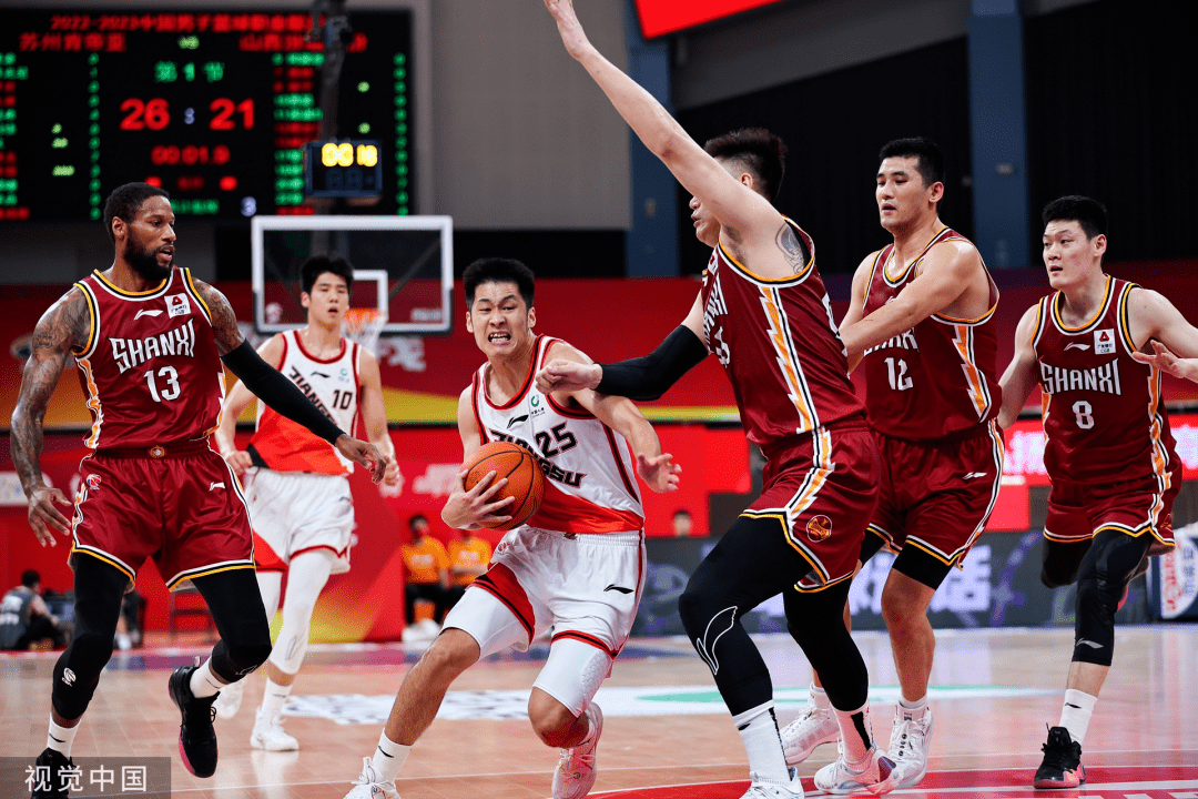 开元官方网站-摩纳哥发布备战花絮,今晚手感冰凉,荷甲任务艰巨,更衣室氛围转暖(摩纳哥vs南特激情对决)