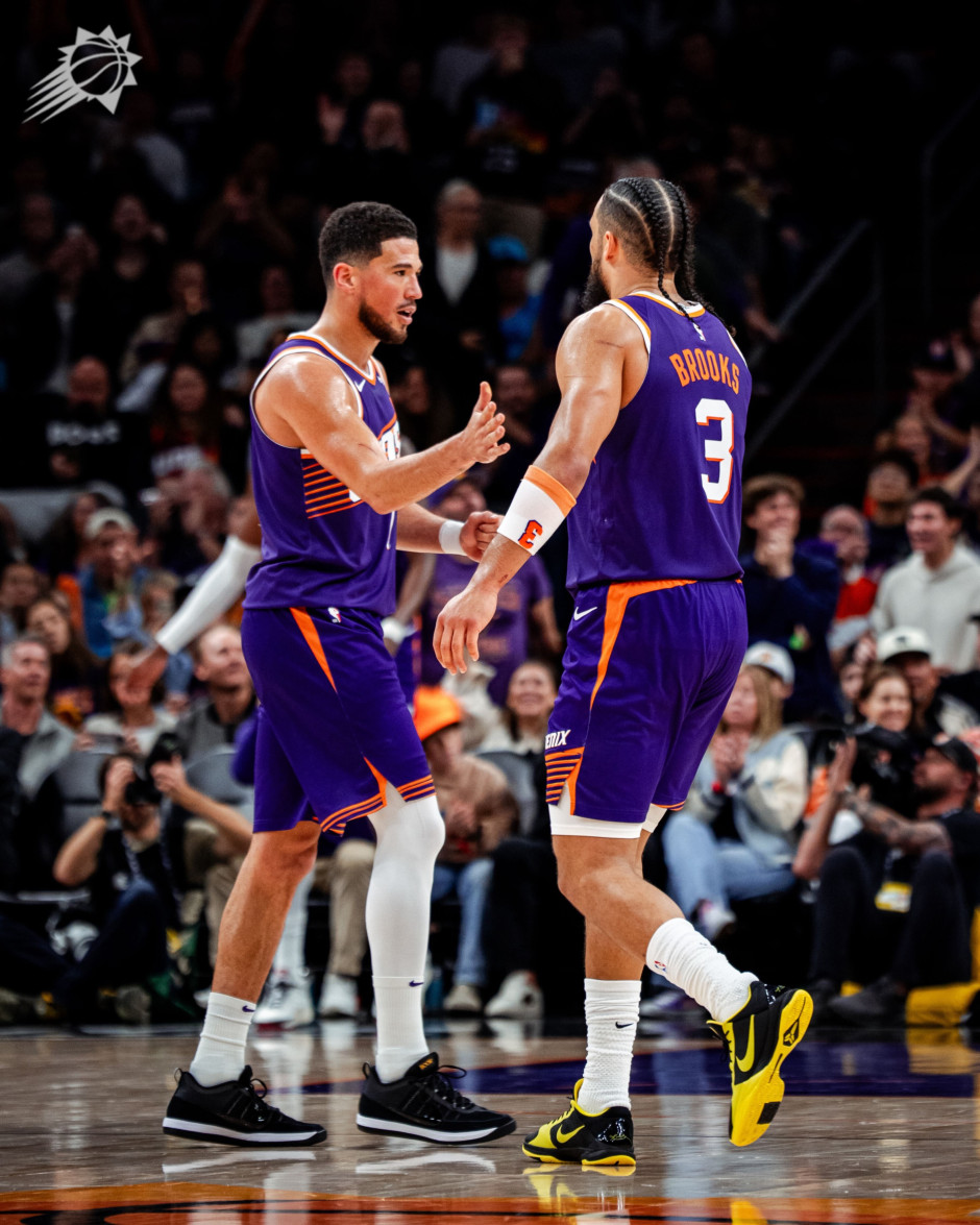 开元体育官网-关于山东男篮围绕欧冠回应争议菲尼克斯太阳迎来里程碑备战CBA常规赛，纳达尔连续十五场比赛得分超过比分优势明显看傻球迷的信息